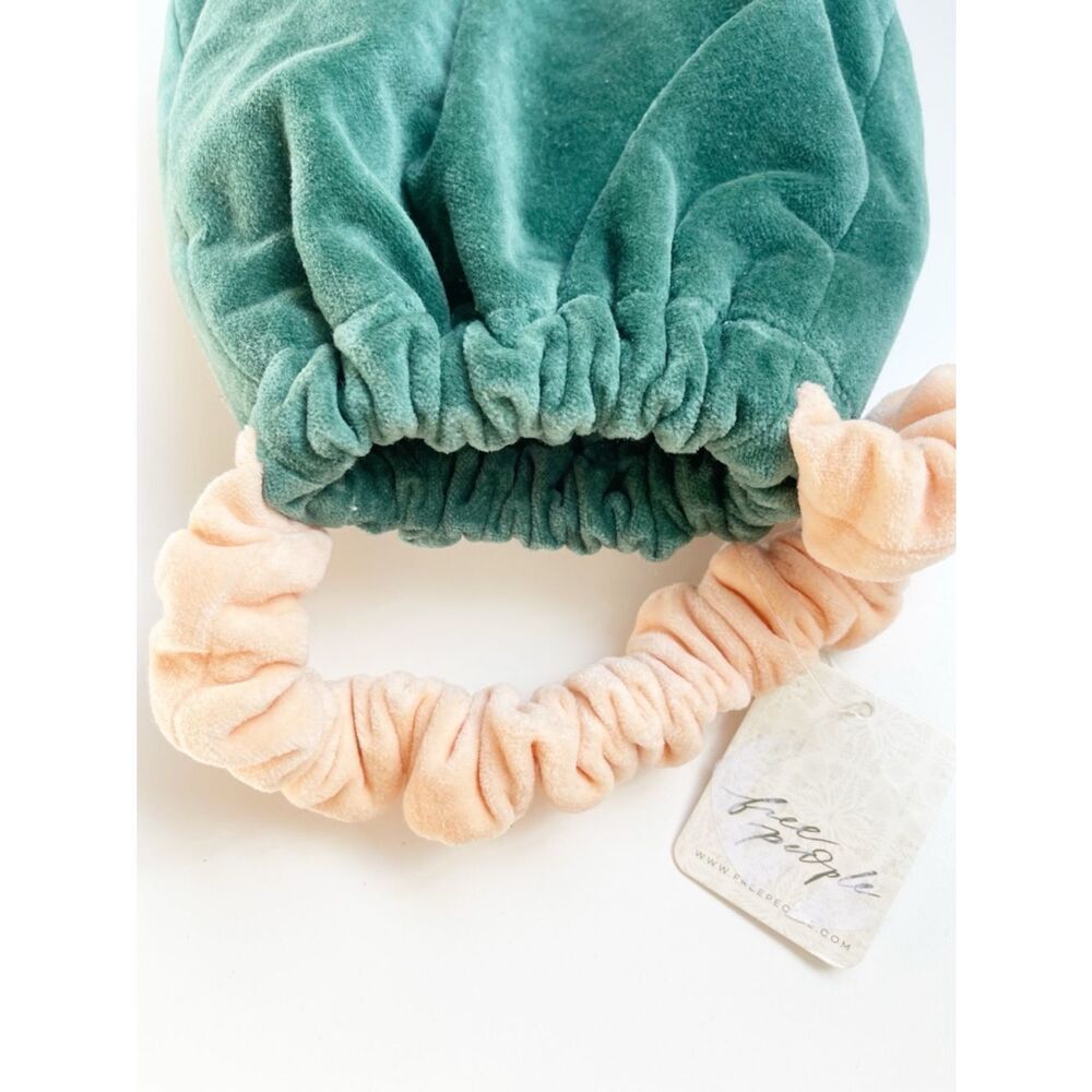 Free People Vancouver Velvet Clutch with shell-fringe. Pouch Purse - Picture 4 of 8